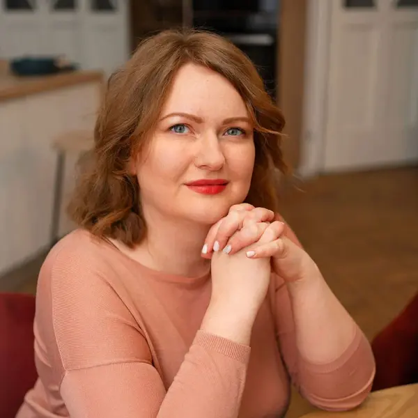 Portret van Kimberly van Leeuwen, tevreden klant